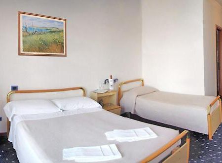 Medi Garden Hotel&Residence Alba Adriatica Extérieur photo