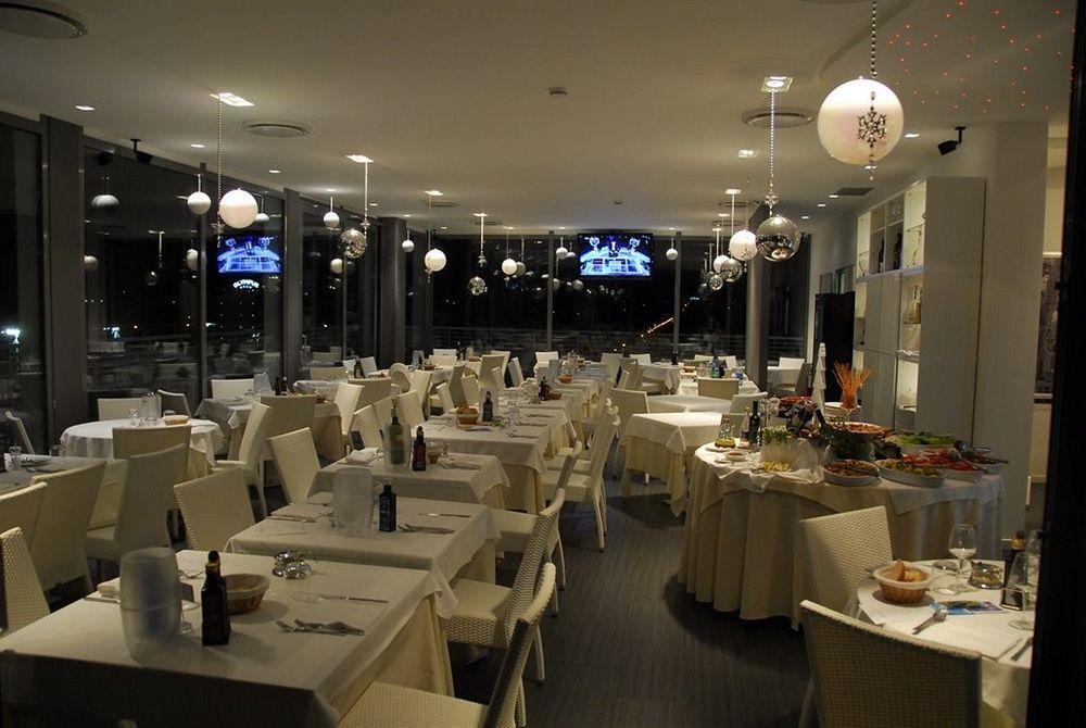 Medi Garden Hotel&Residence Alba Adriatica Extérieur photo