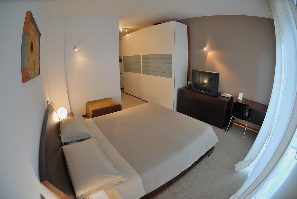 Medi Garden Hotel&Residence Alba Adriatica Extérieur photo