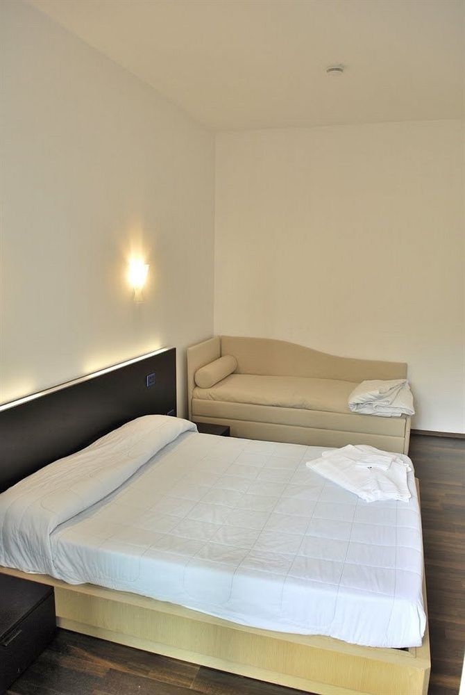 Medi Garden Hotel&Residence Alba Adriatica Extérieur photo